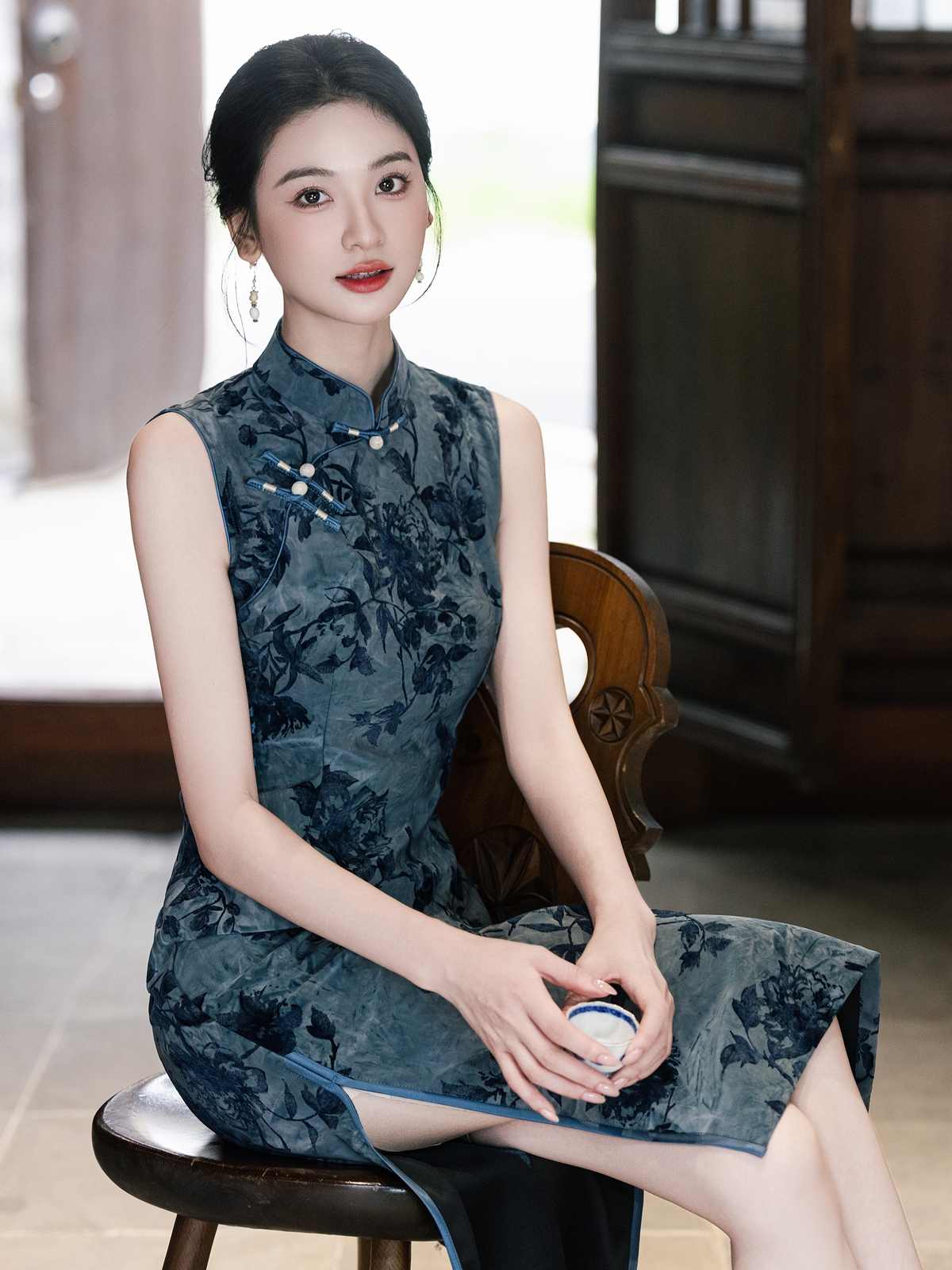 Brinley Stunning Qipao Cheongsam