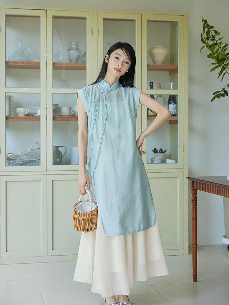 Eviana Fine Qipao Cheongsam