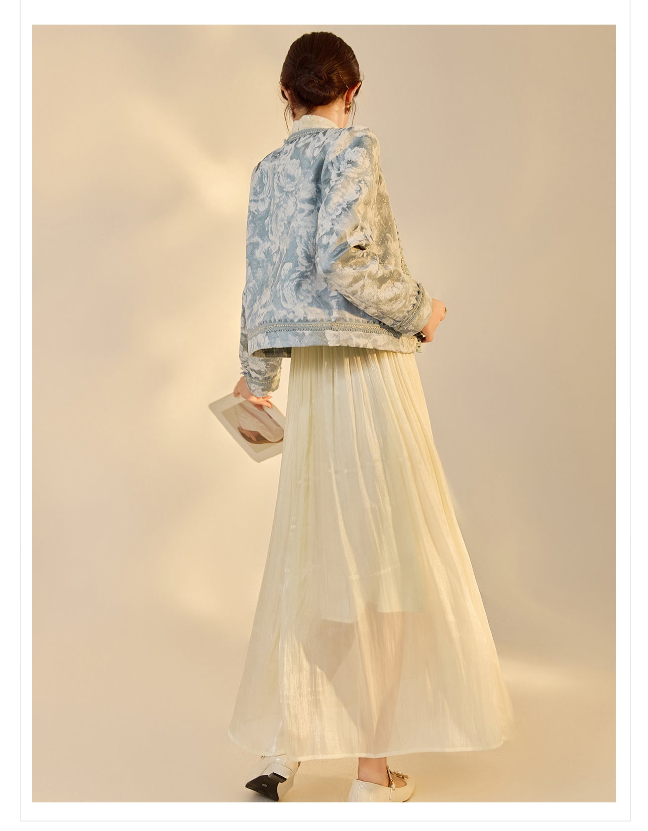 Mariana Found Bliss Embroidery Qipao Cheongsam