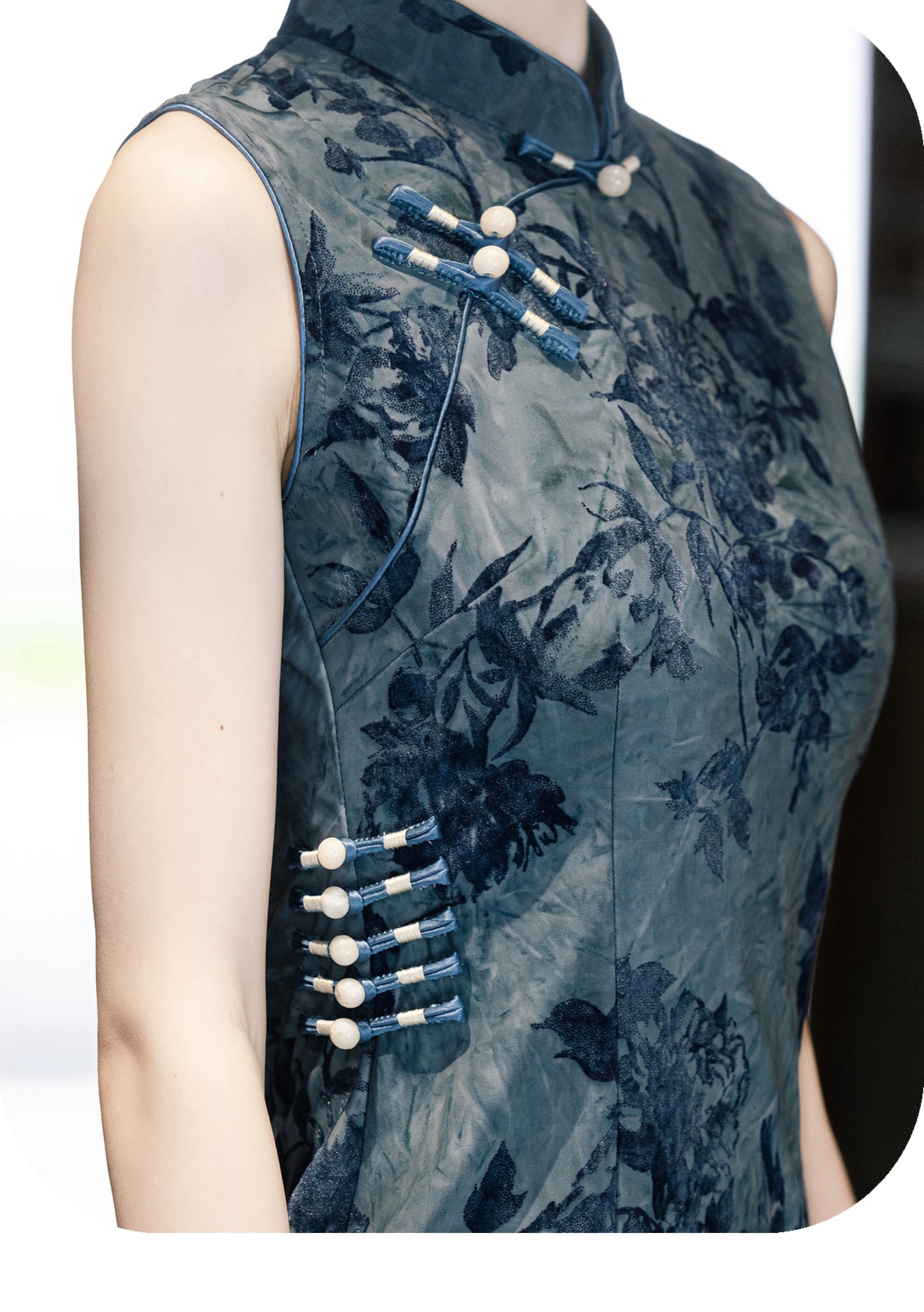 Brinley Stunning Qipao Cheongsam