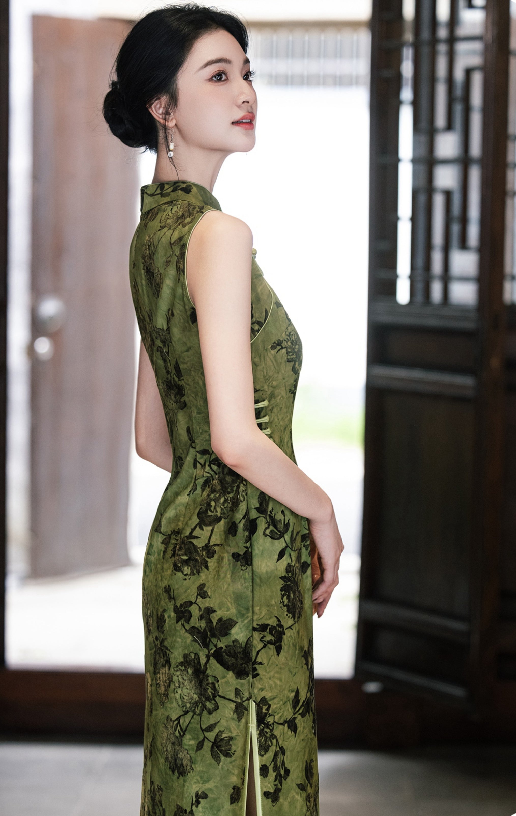 Brinley Stunning Qipao Cheongsam