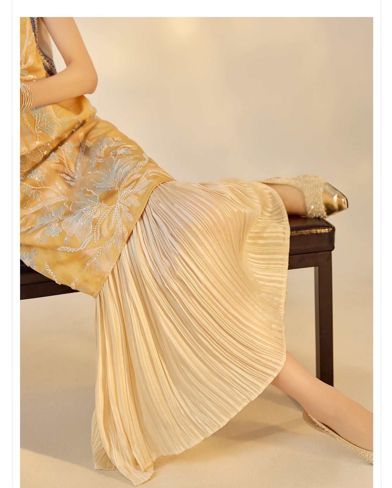 Octavia Captivating Embroidery Qipao Cheongsam