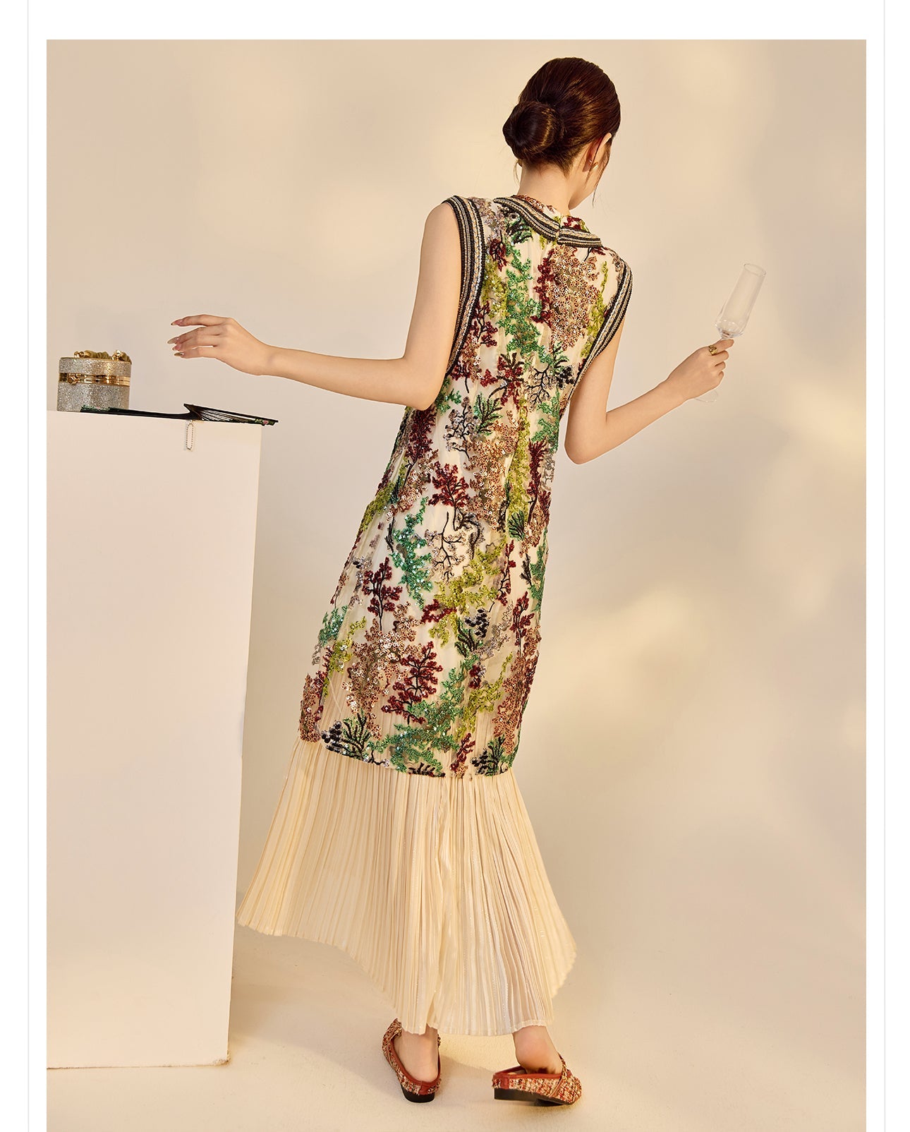 Octavia Captivating Embroidery Qipao Cheongsam