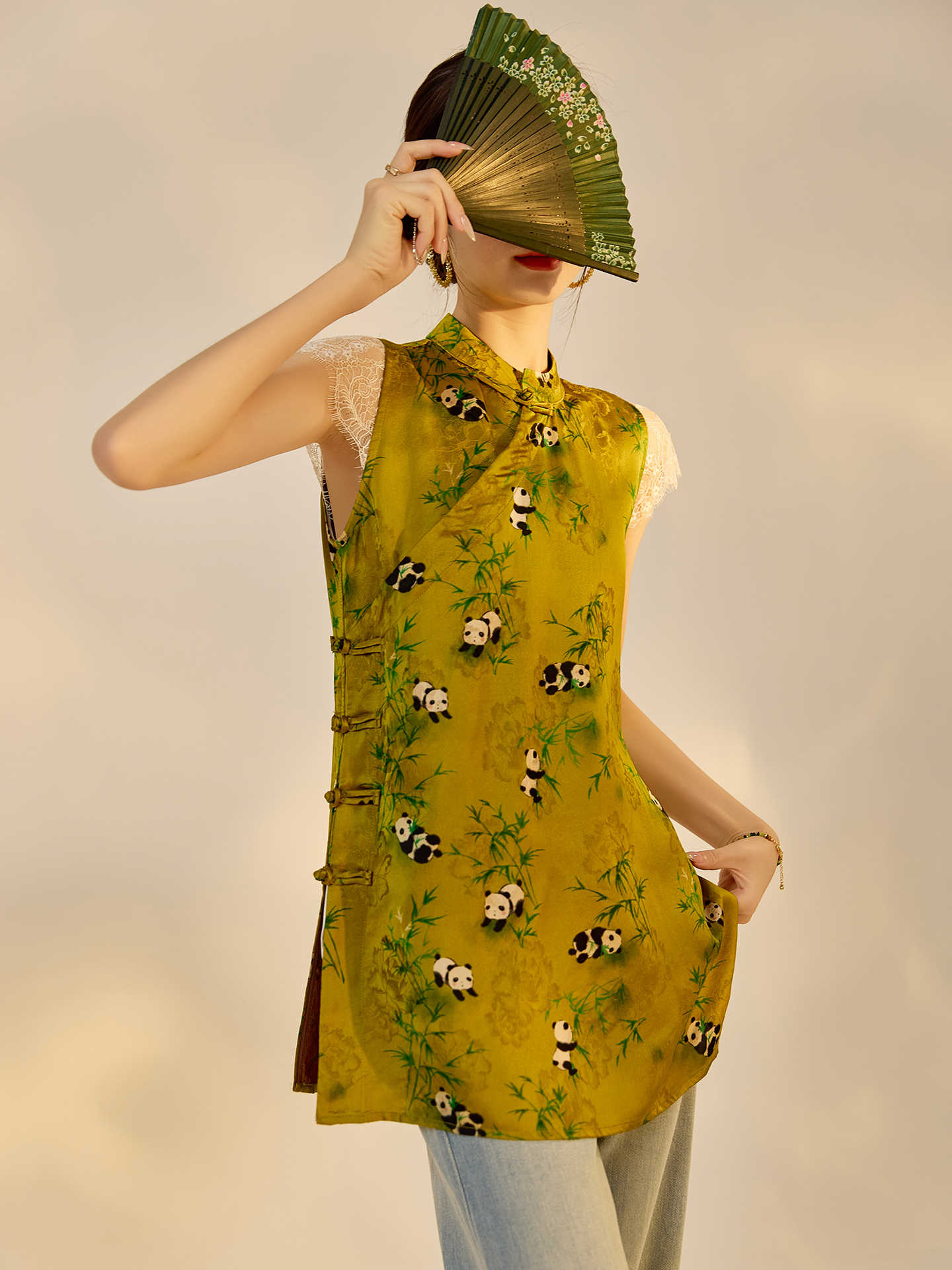 Brynn Charming Qipao Cheongsam Vest Top
