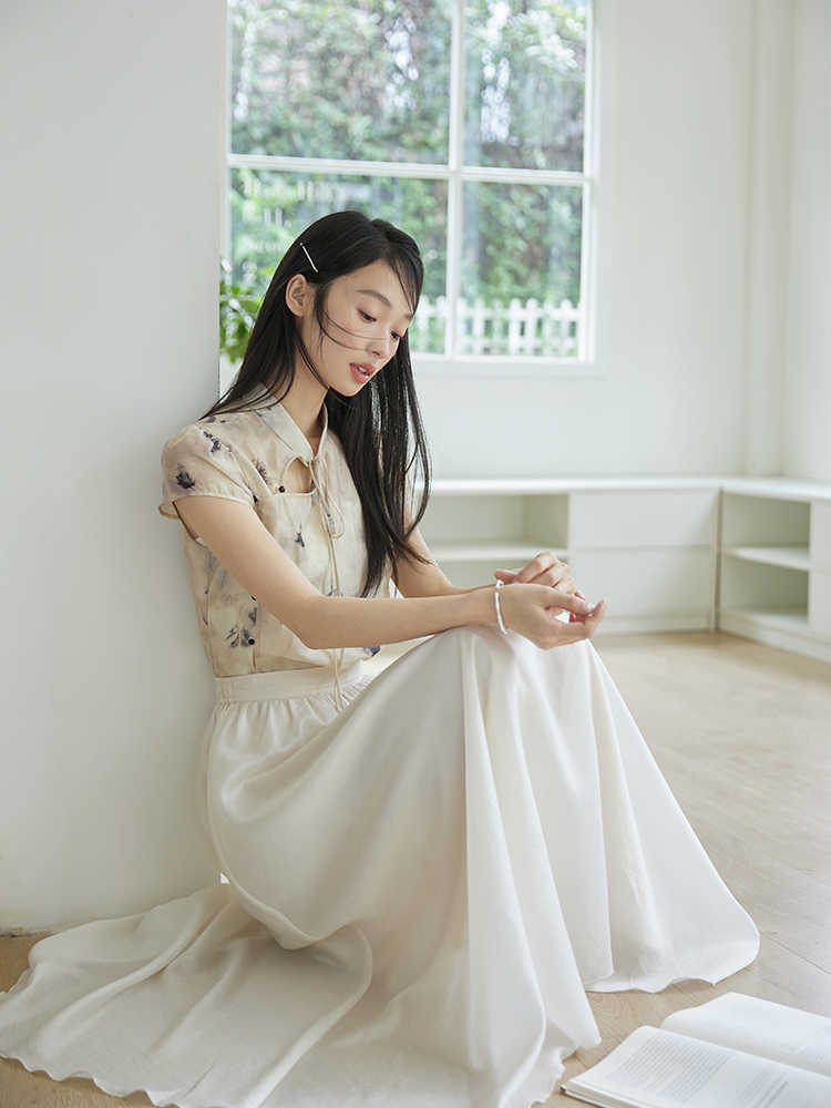 Molly Delightful Qipao Cheongsam Top