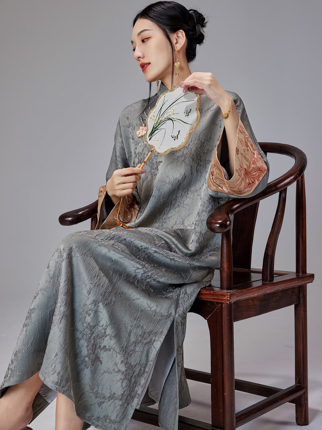 Elena Spectacular Qipao Cheongsam