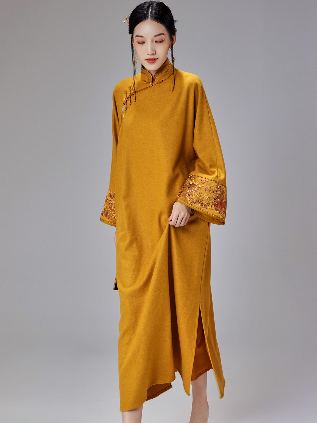 Genesis Superb Qipao Cheongsam