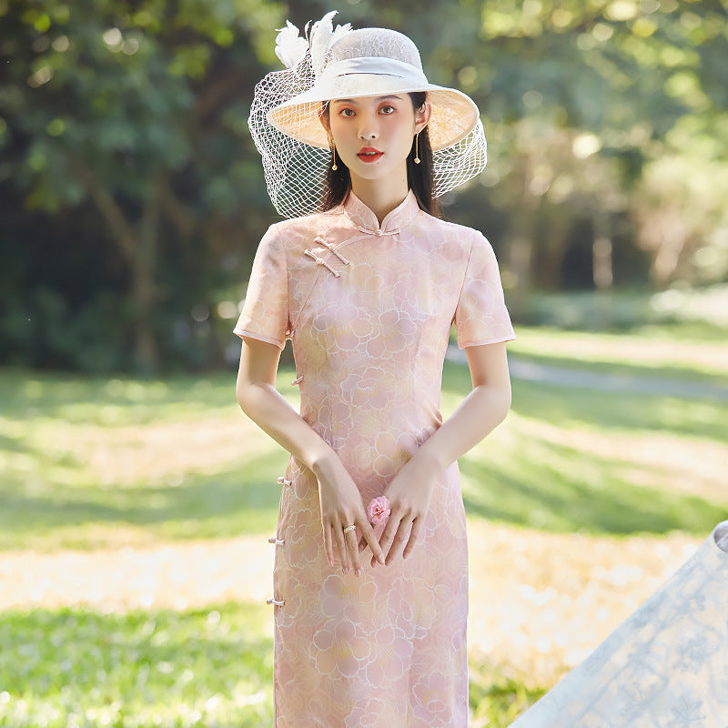 Helen Appealing Qipao Cheongsam