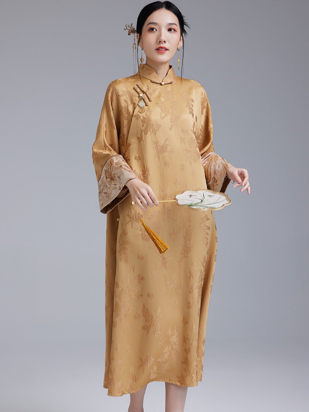 Joyce Shining Qipao Cheongsam