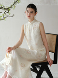 Tanzanite Clear White Lace Embroidered Cheongsam Dress