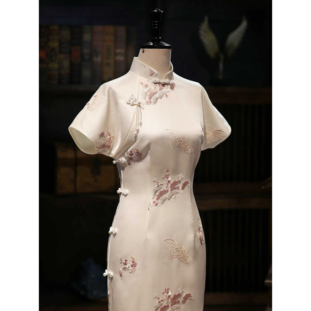 Annabella Perfect Embroidery Qipao Cheongsam Annabella Perfect Embroidery Qipao Cheongsam