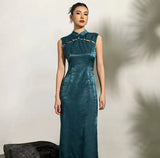 Special Jacquard Cheongsam Dress - Modern Qipao Style with Pearl Embellishments