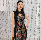 Primula Floral Print Cheongsam Dress - Sleeveless Qipao with Slim Fit