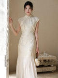 Qing Nectarine Embroidered Mermaid Cheongsam