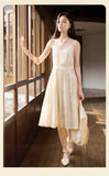 Yolanda Beauteous Set Floral Embroidery Elegant Cheongsam Qipao