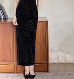Phoenix Splendid Water Drop Neckline Elegant Velvet Cheongsam Qipao