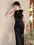 Chrysanthemum Black Diamond Velvet Cheongsam